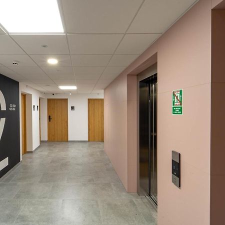 Milo Aparthotel Wroclaw Ngoại thất bức ảnh