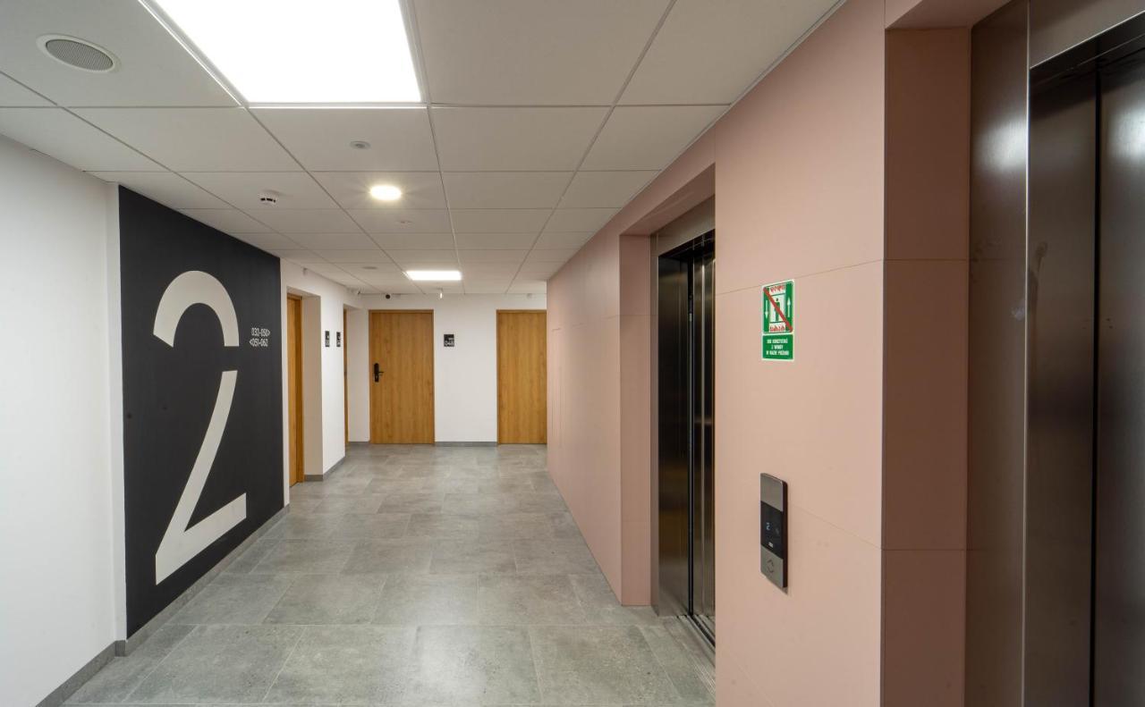 Milo Aparthotel Wroclaw Ngoại thất bức ảnh