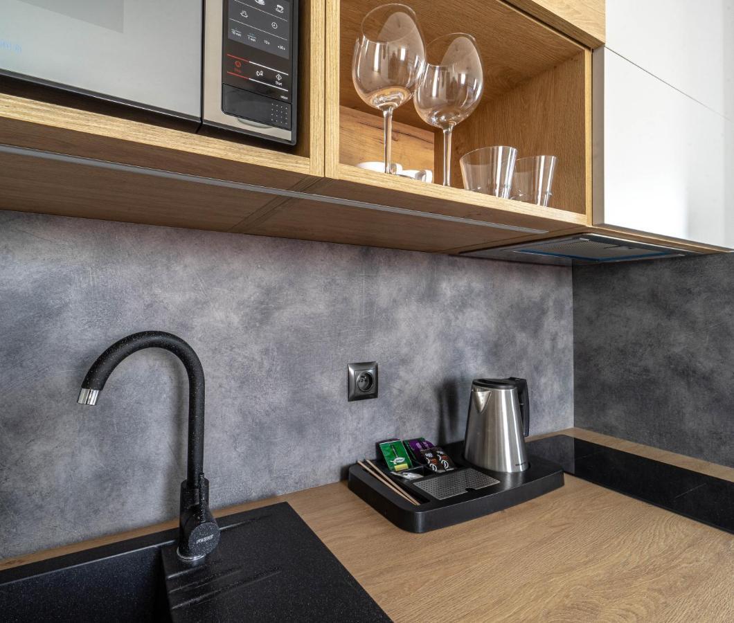 Milo Aparthotel Wroclaw Ngoại thất bức ảnh